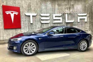 auto tesla